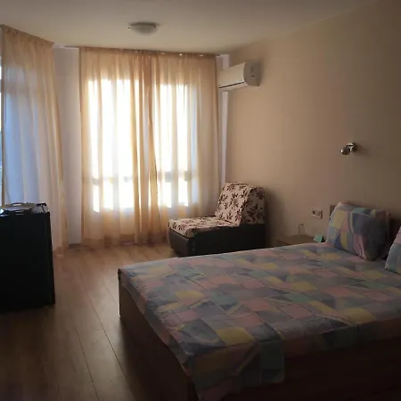 Sunny Life * Nesebar